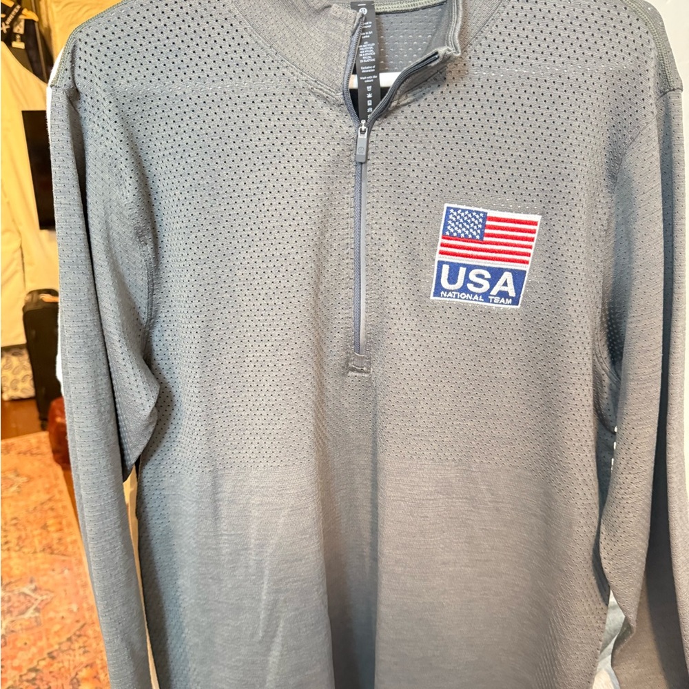 Lululemon men’s quarter zip USA National Team